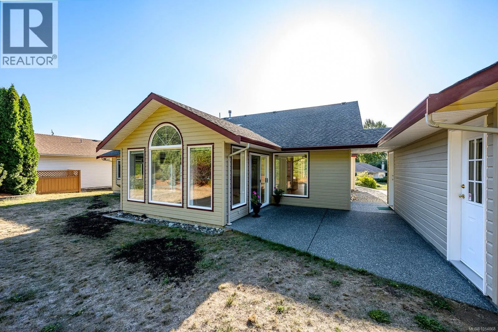 1582 Mallard Dr