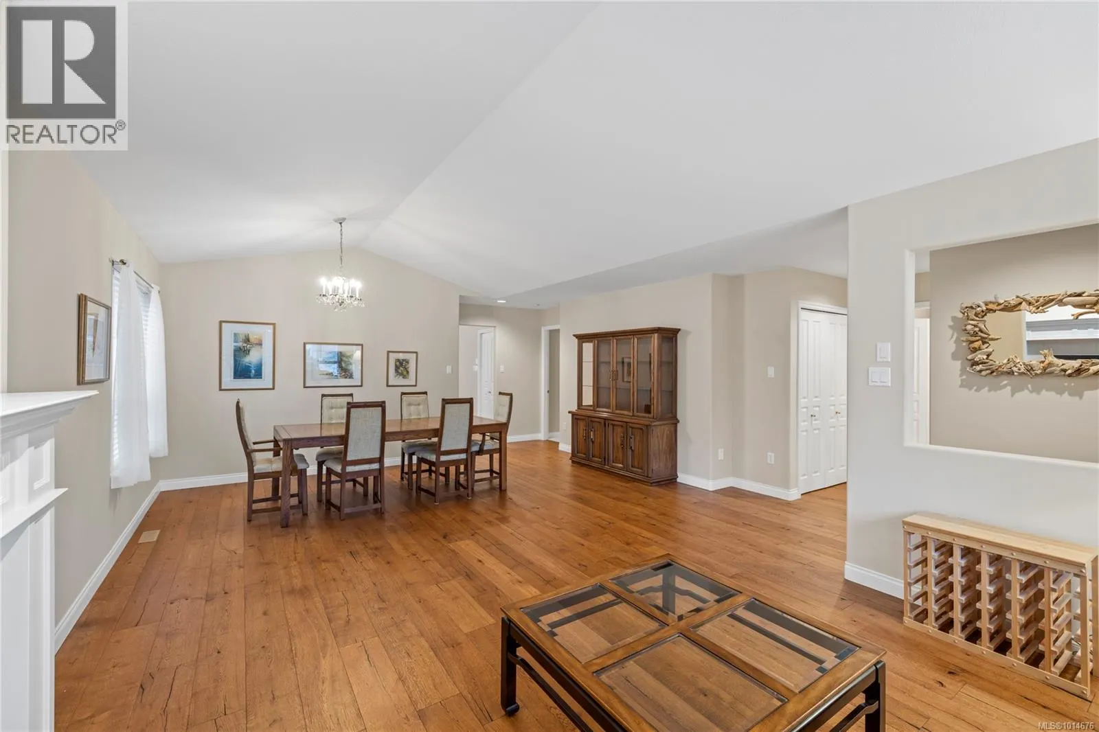 1205 Saturna Dr