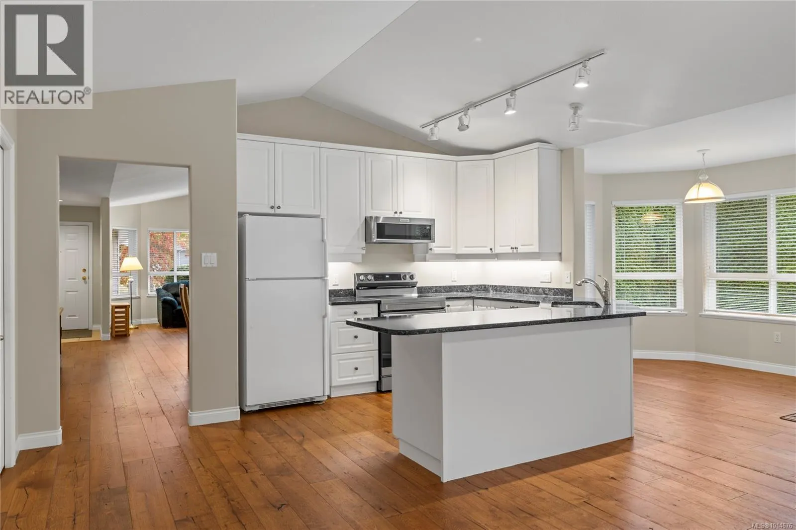 1205 Saturna Dr