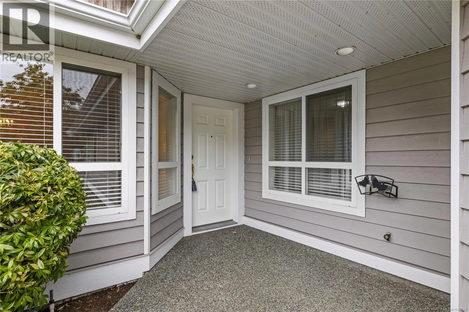 1205 Saturna Dr