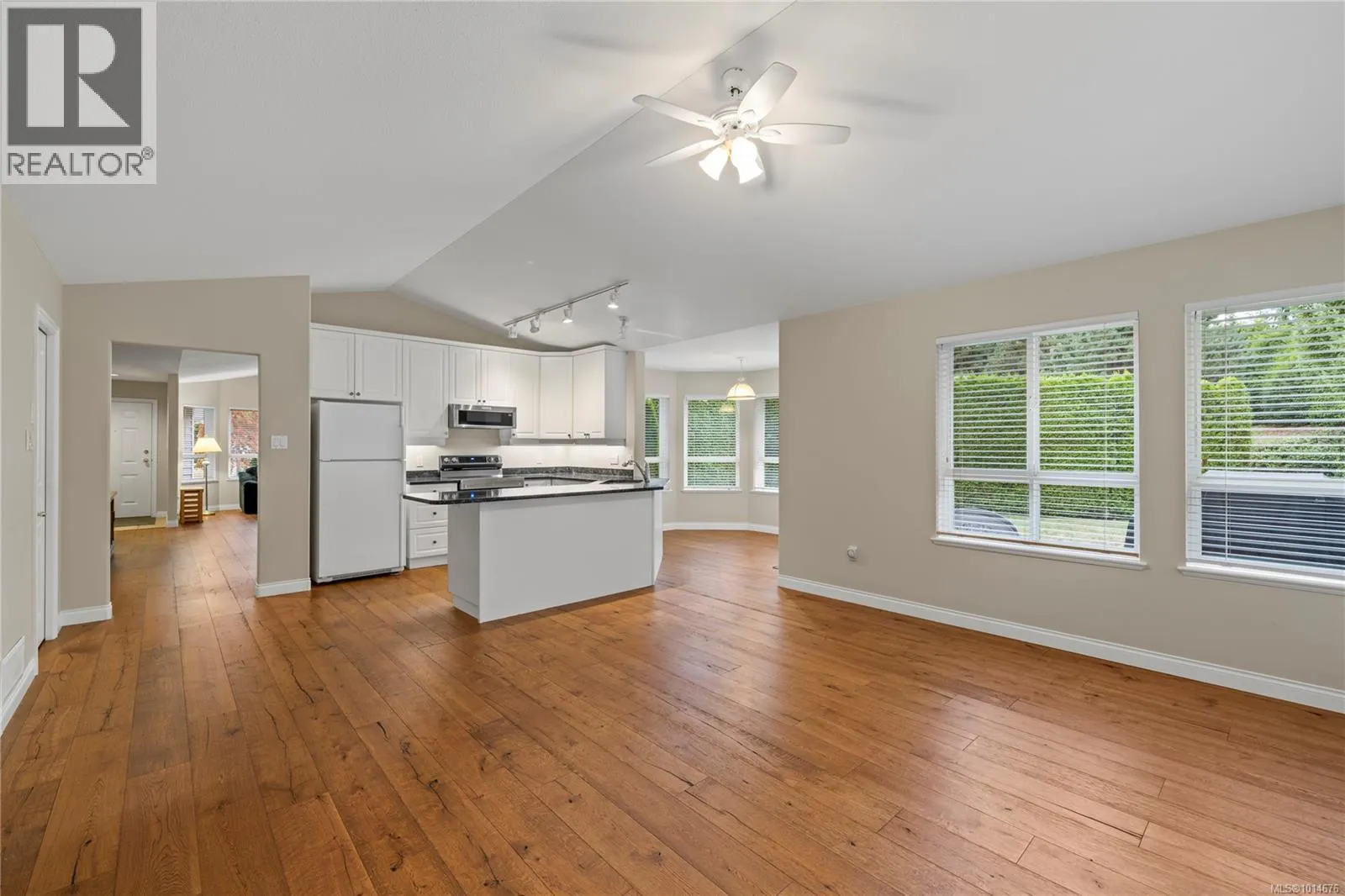 1205 Saturna Dr