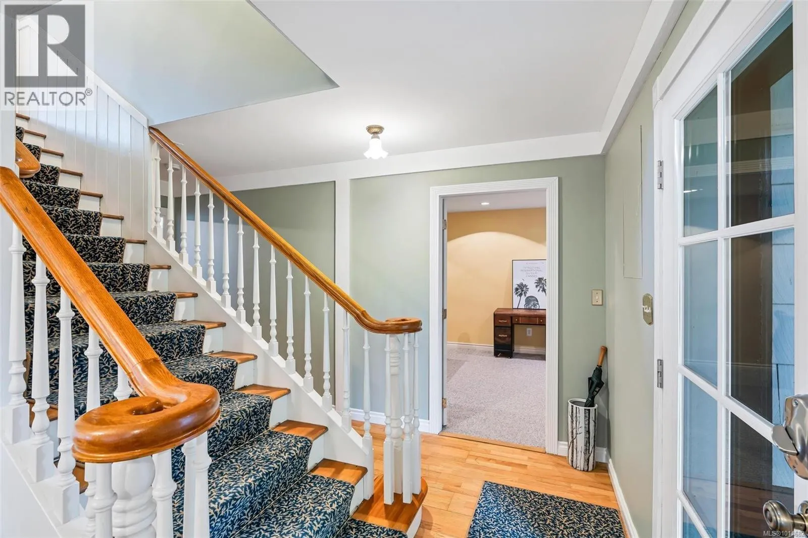 4758 Fairbridge Dr