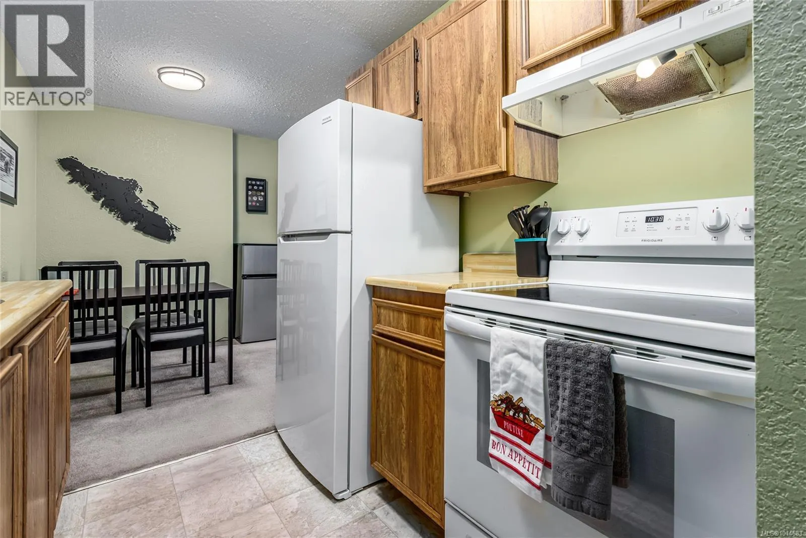 212 1015 Cumberland Rd