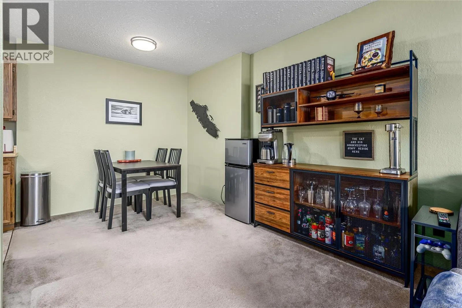 212 1015 Cumberland Rd