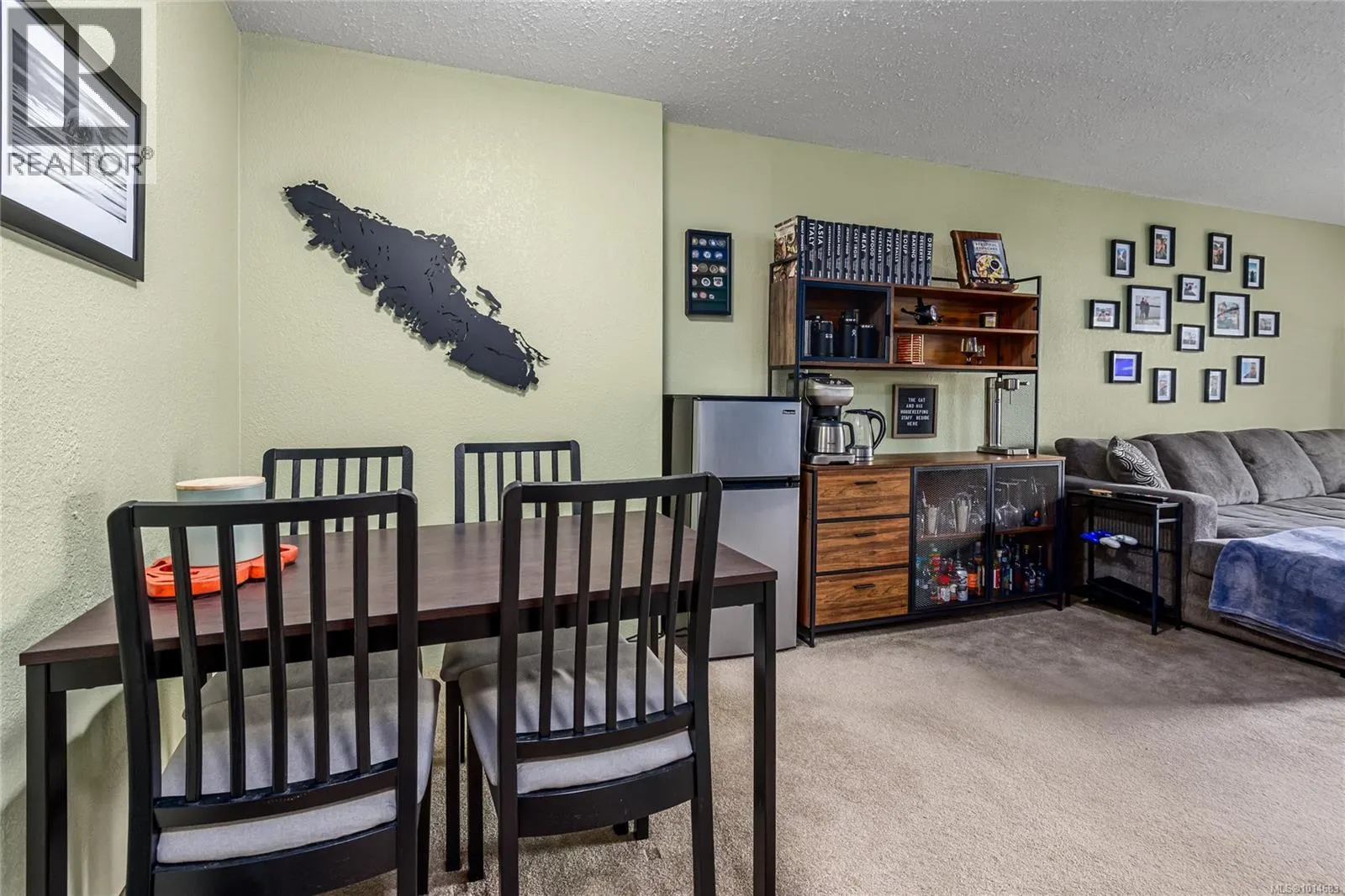 212 1015 Cumberland Rd
