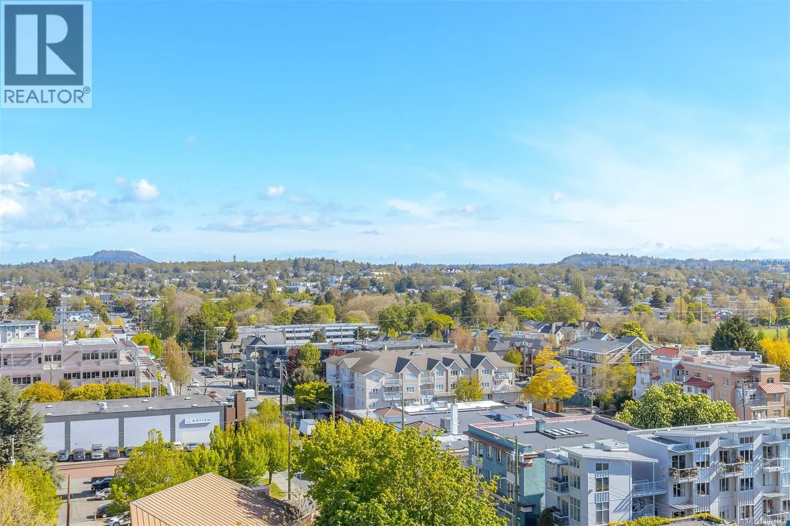 809 1630 Quadra St