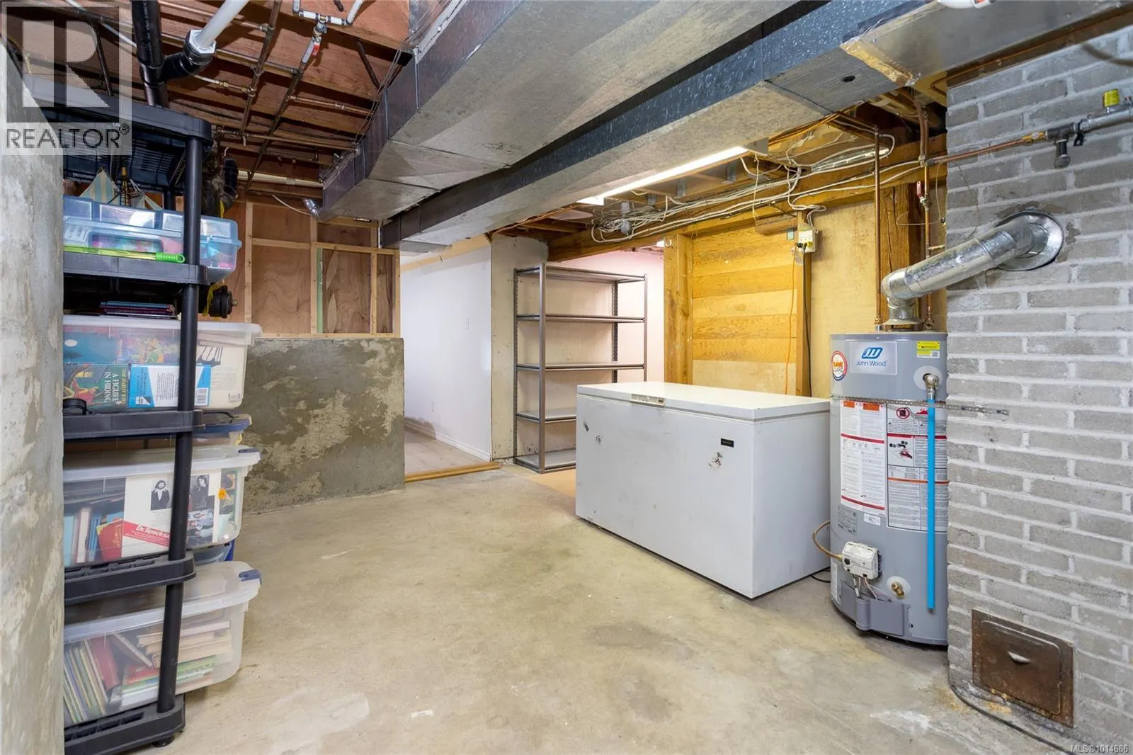 645 Baker St
