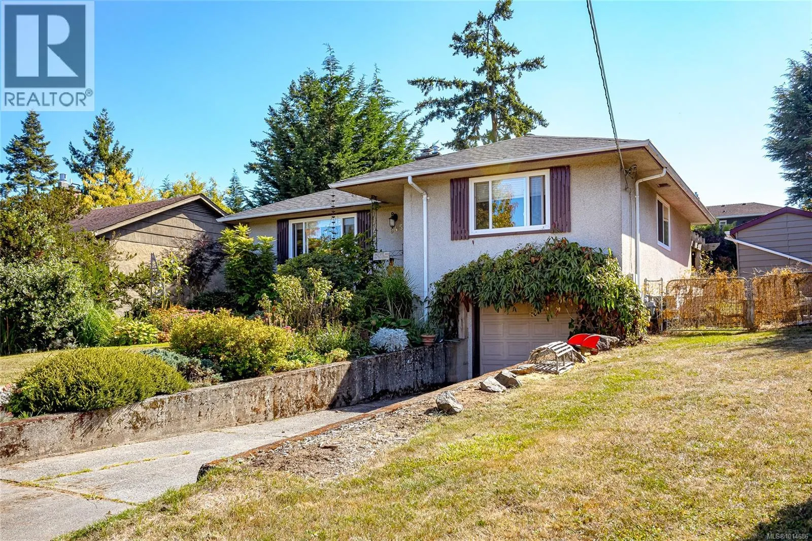 645 Baker St