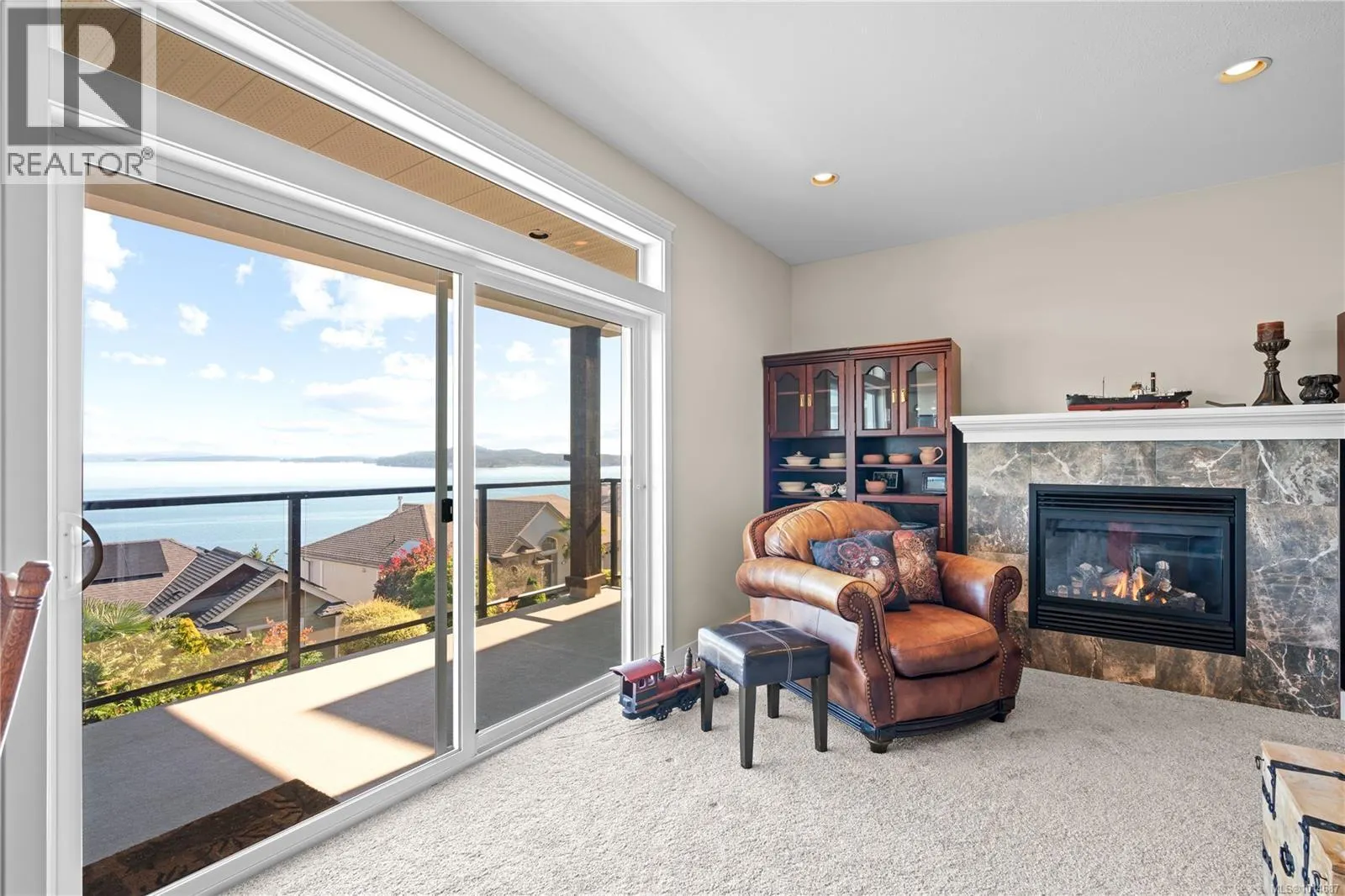 412 Seaview Pl