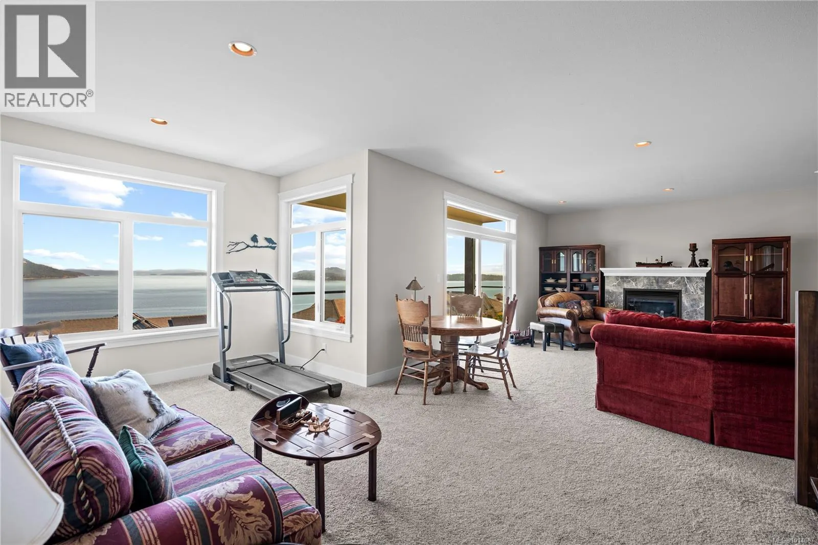 412 Seaview Pl