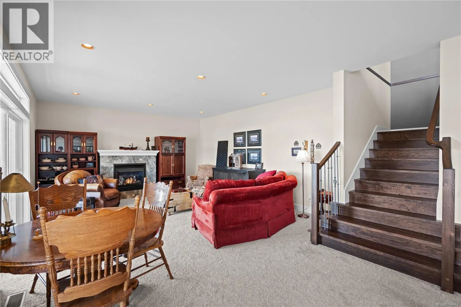 412 Seaview Pl