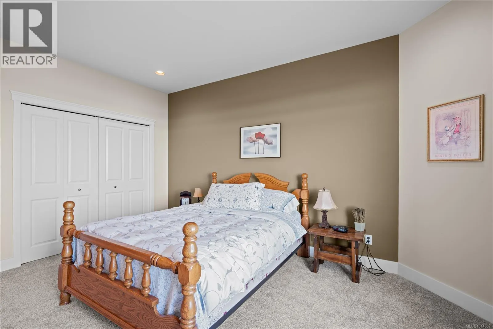 412 Seaview Pl