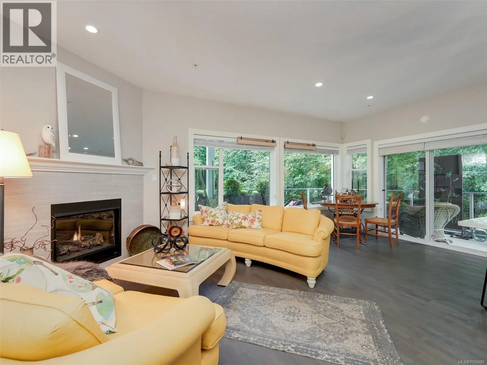 208 1838 Cowichan Bay Rd