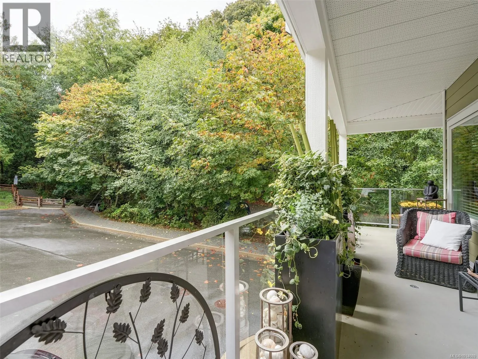 208 1838 Cowichan Bay Rd