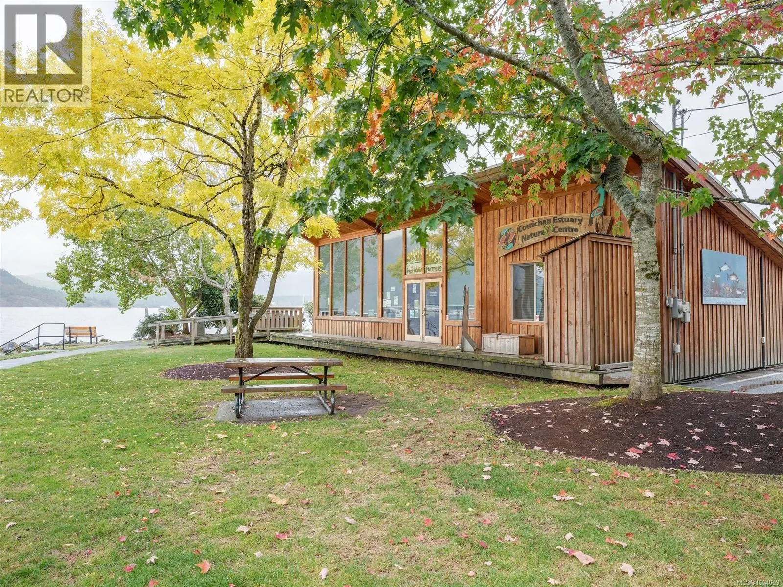 208 1838 Cowichan Bay Rd
