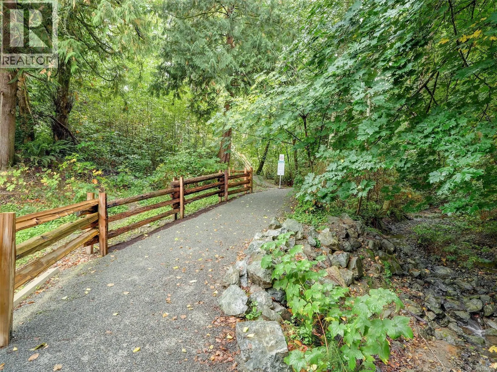 208 1838 Cowichan Bay Rd