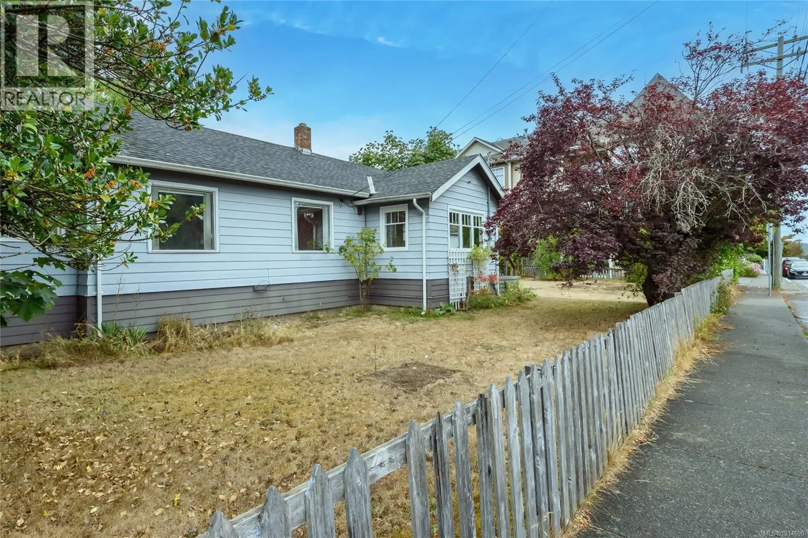 378 Harmston Ave