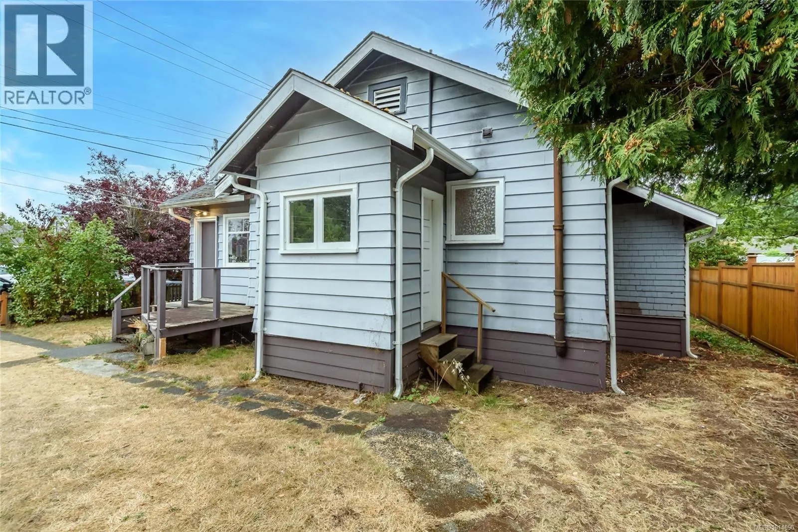 378 Harmston Ave