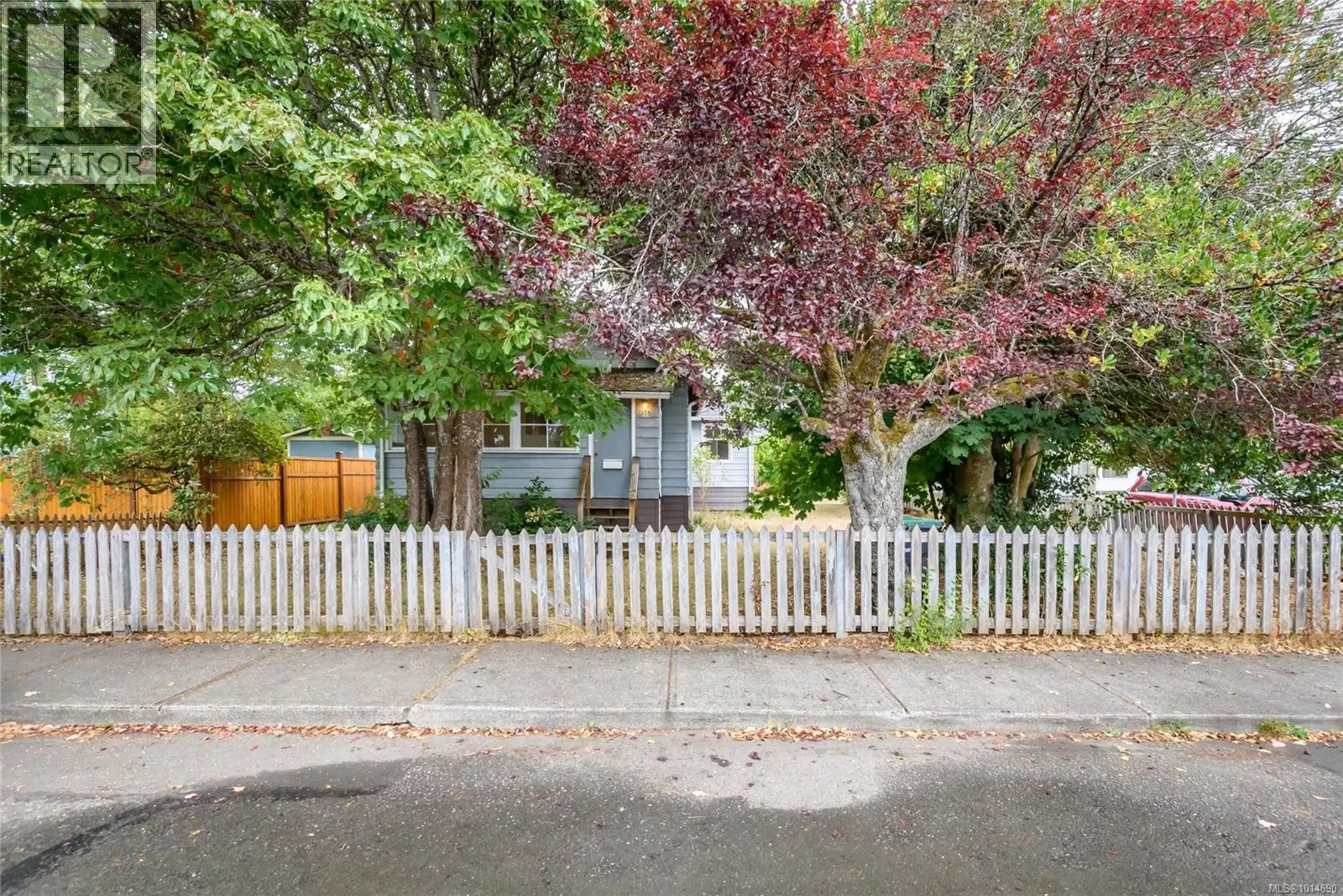378 Harmston Ave