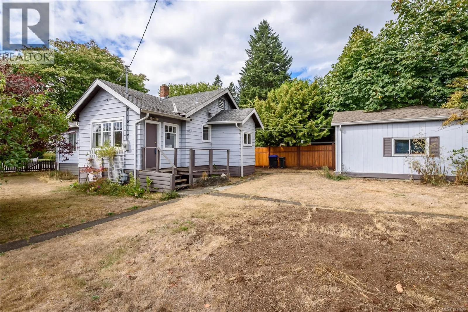 378 Harmston Ave
