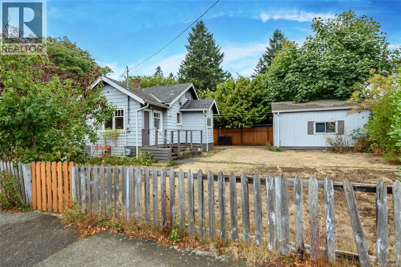 378 Harmston Ave