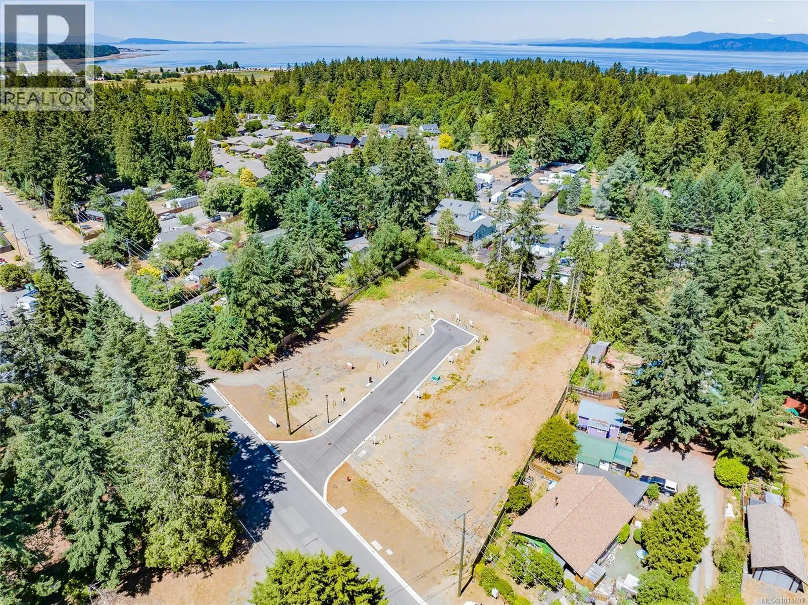 SL 7 608 Cedarwood Way