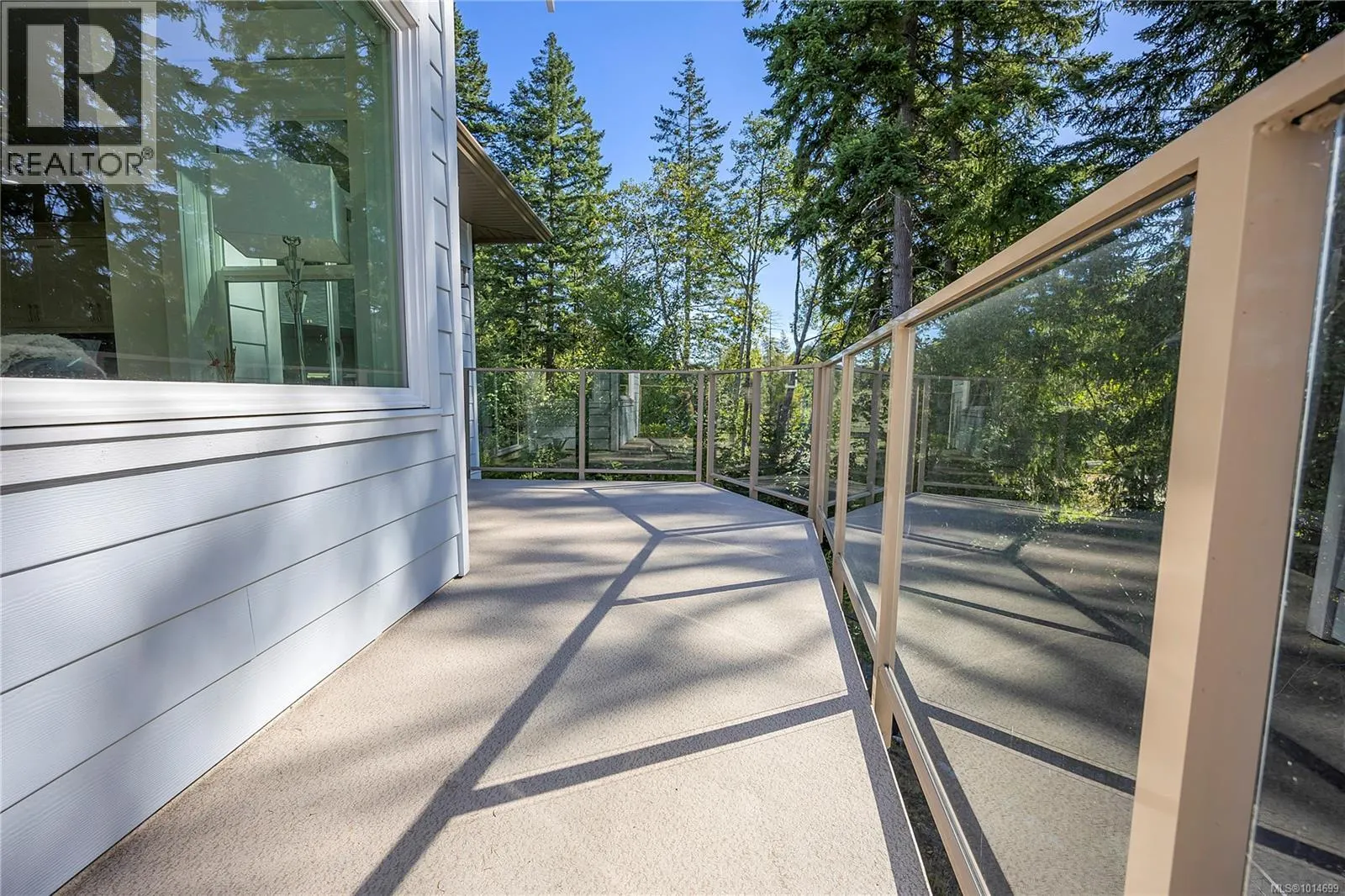 207 LINSTEAD Pl