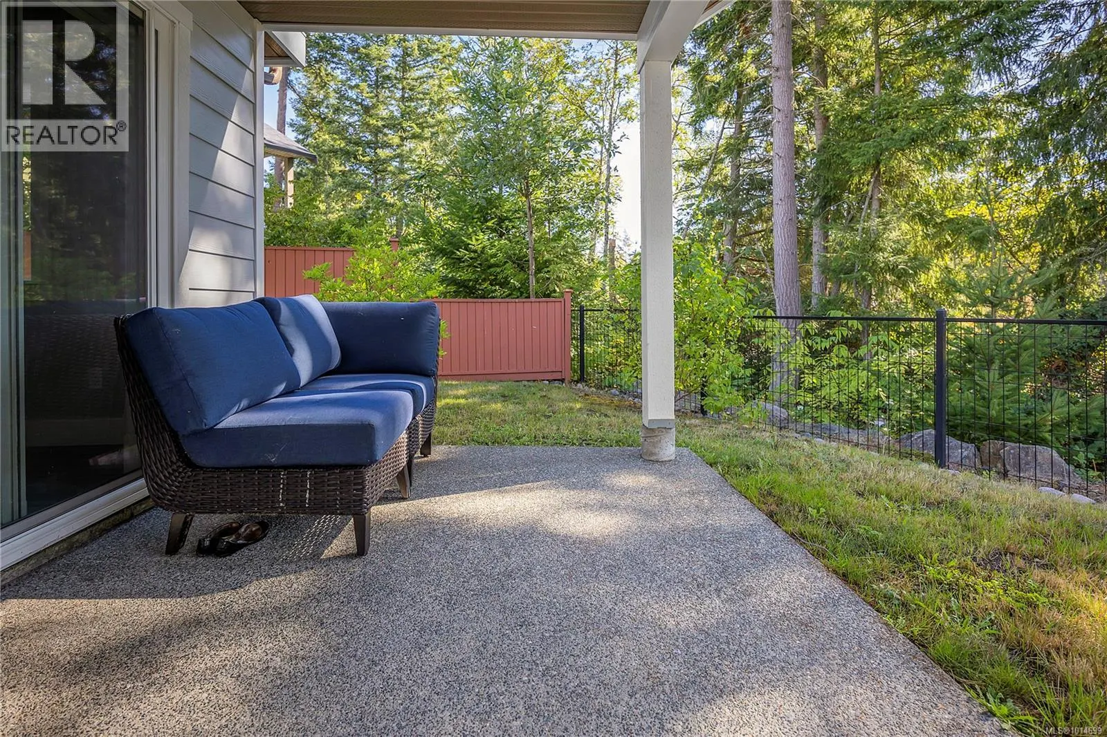 207 LINSTEAD Pl