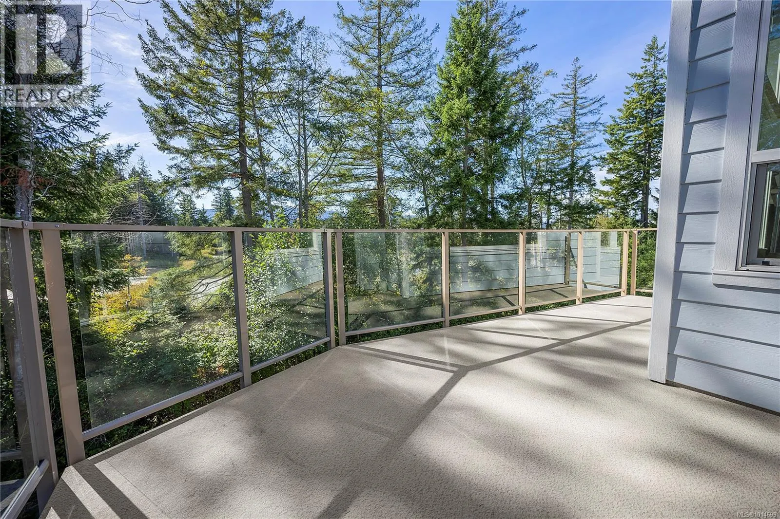 207 LINSTEAD Pl