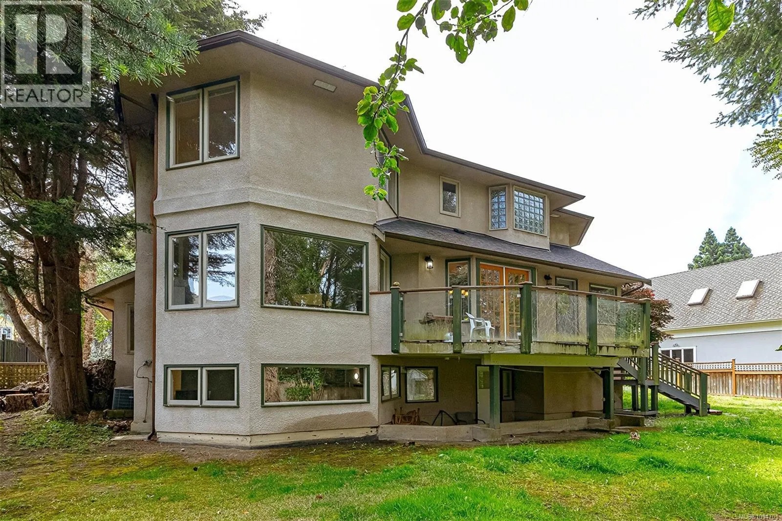 3910 Gibson Crt