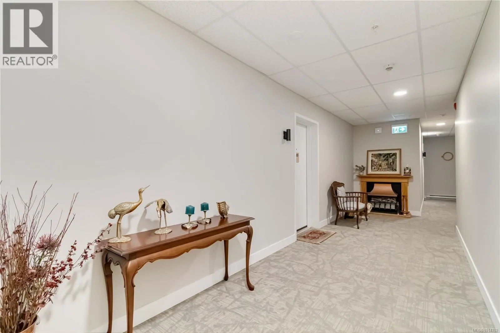 203 6609 Goodmere Rd