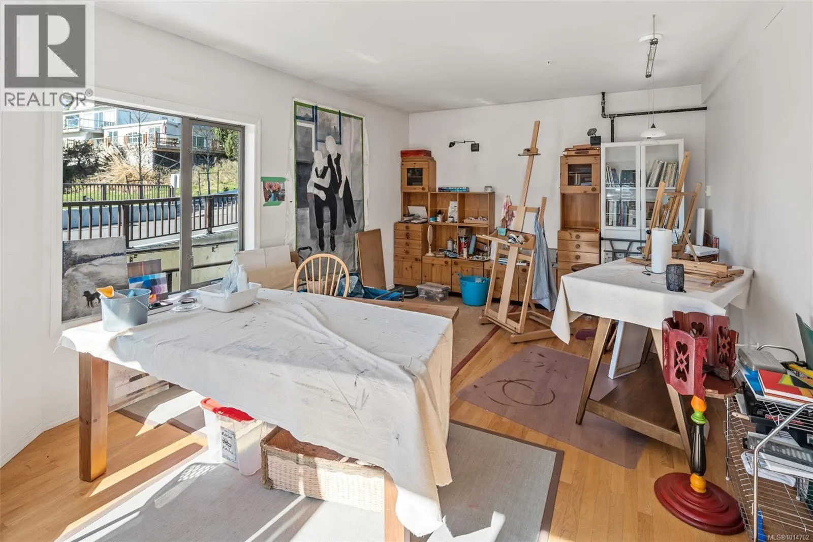 203 6609 Goodmere Rd