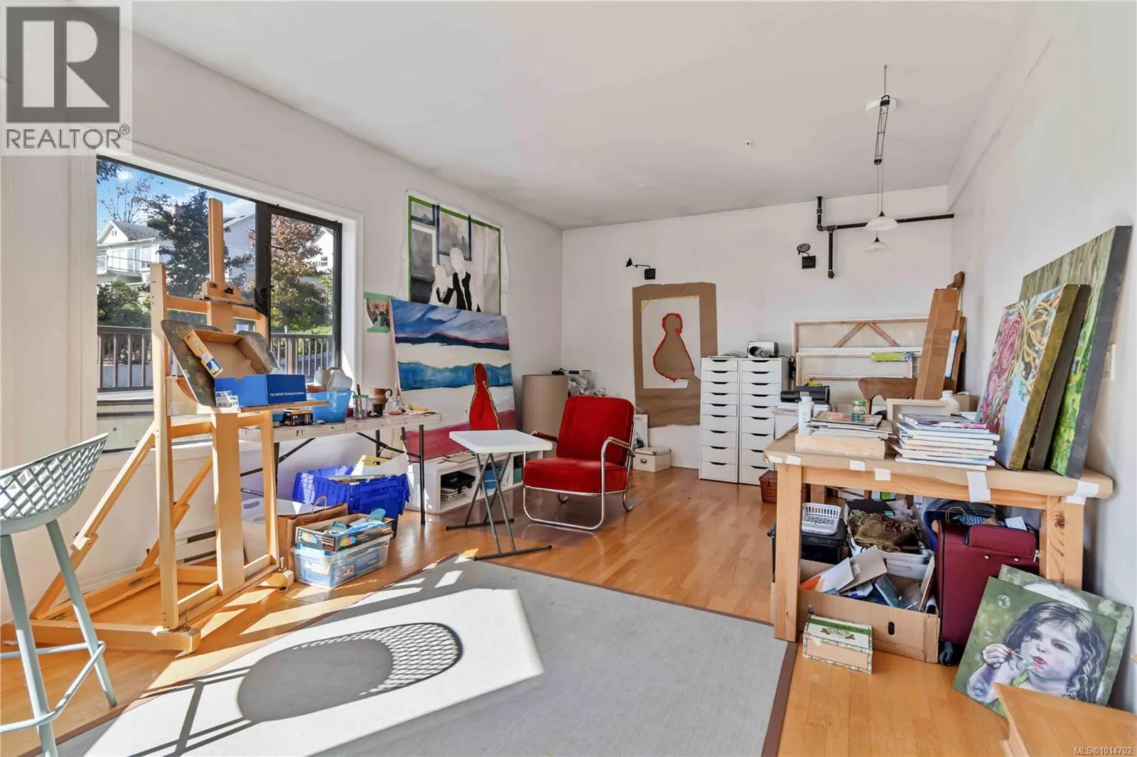 203 6609 Goodmere Rd