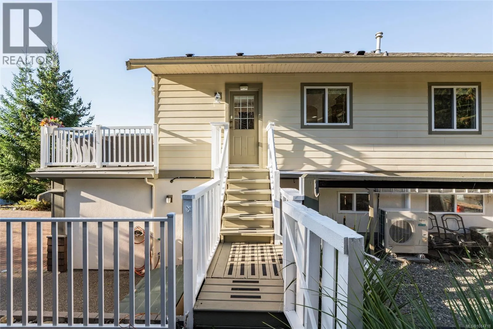 3556 Sun Hills
