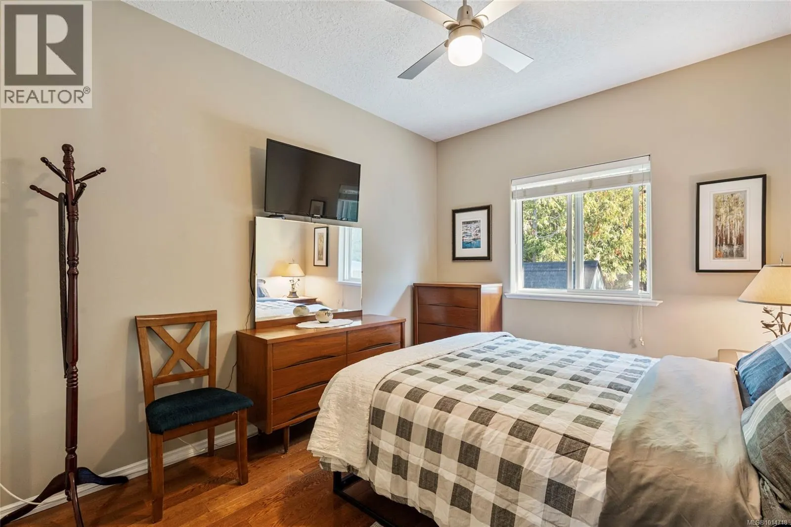 3556 Sun Hills