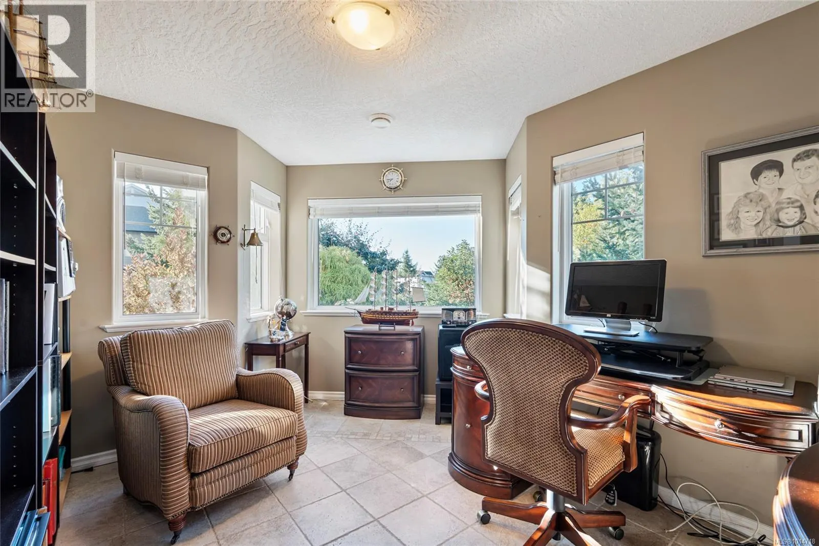 3556 Sun Hills