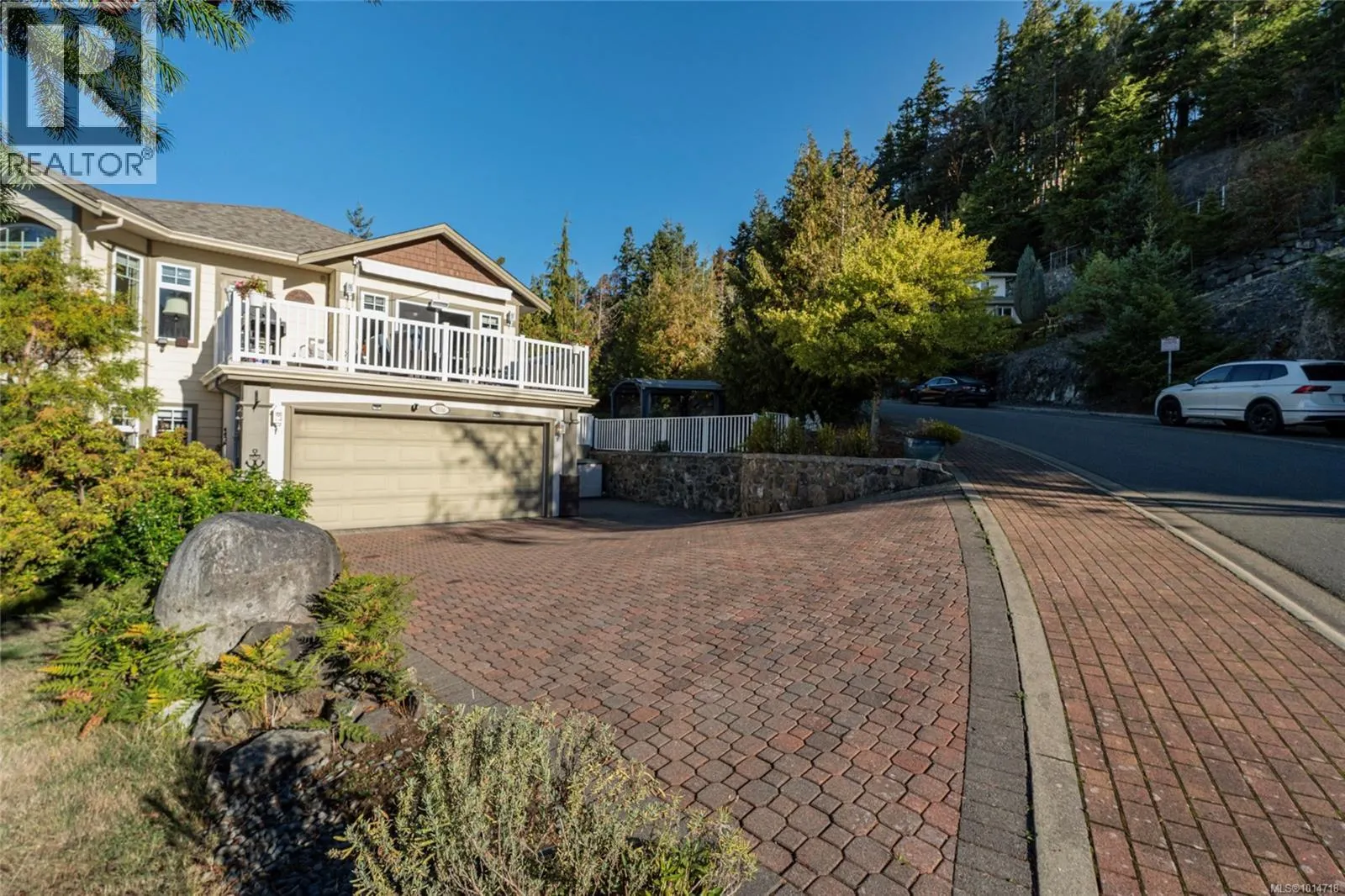 3556 Sun Hills
