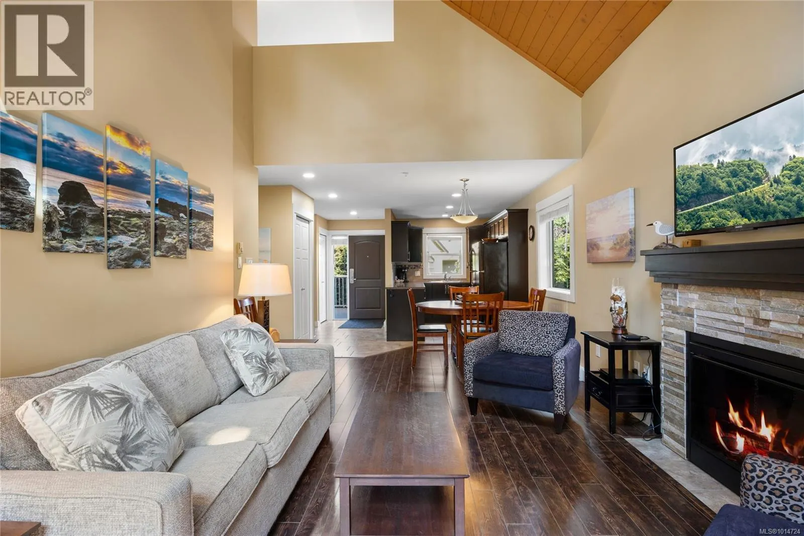 242 1130 Resort Dr