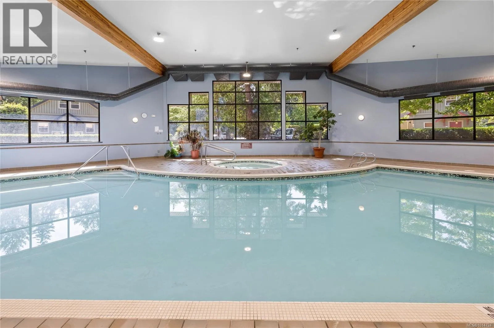 242 1130 Resort Dr