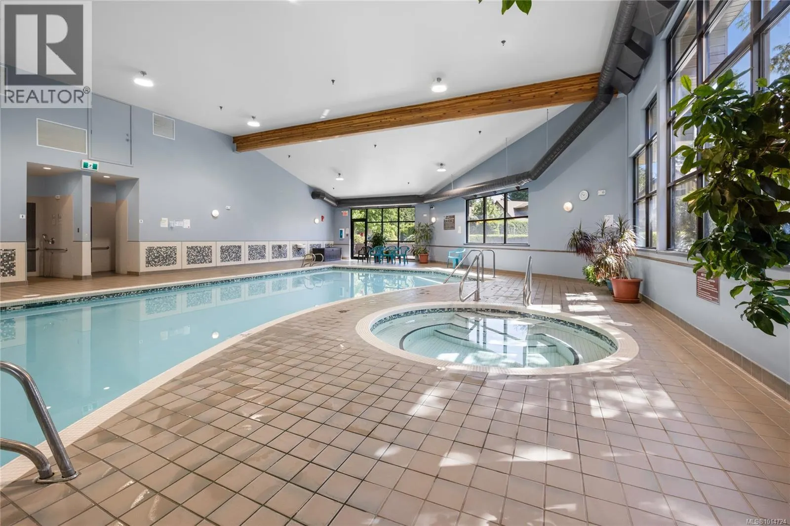 242 1130 Resort Dr
