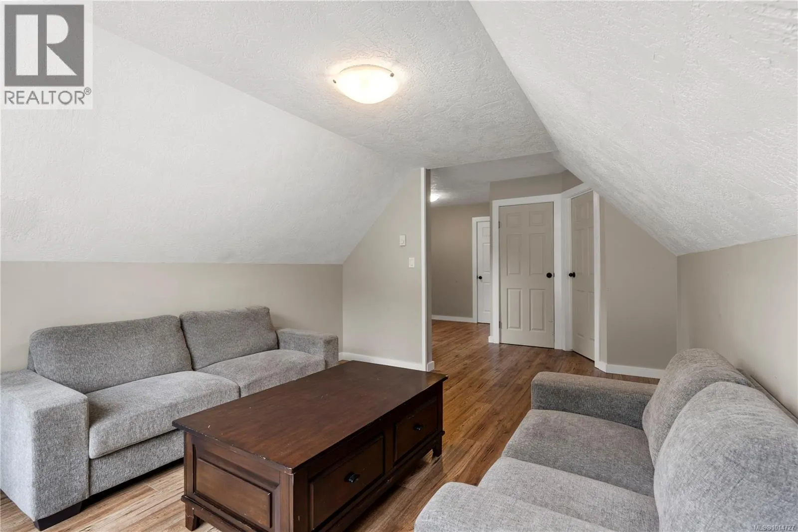 5839 Blythwood Rd