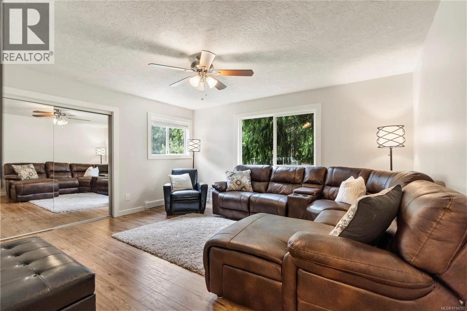 5839 Blythwood Rd
