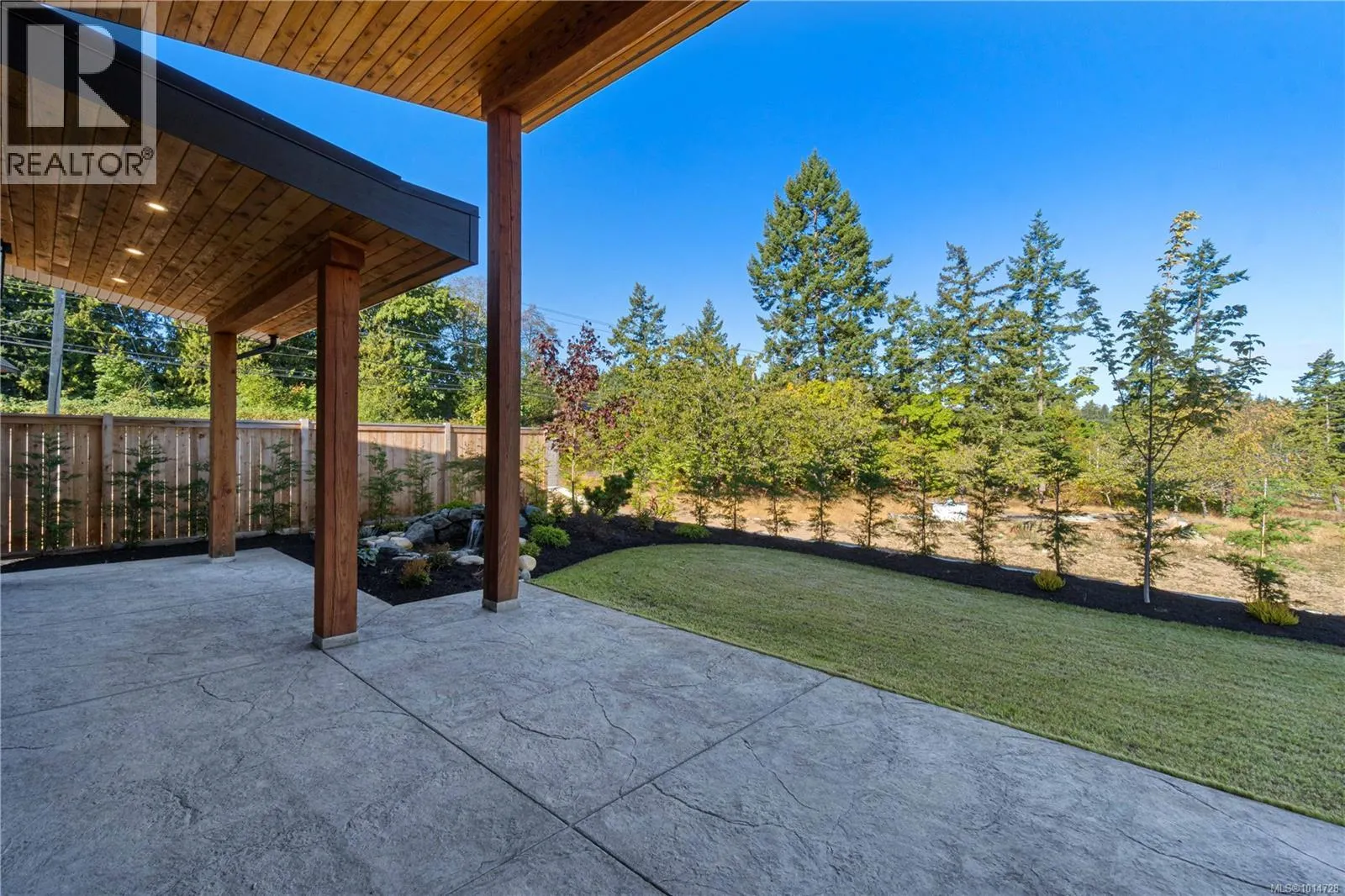 1017 Coral Pl