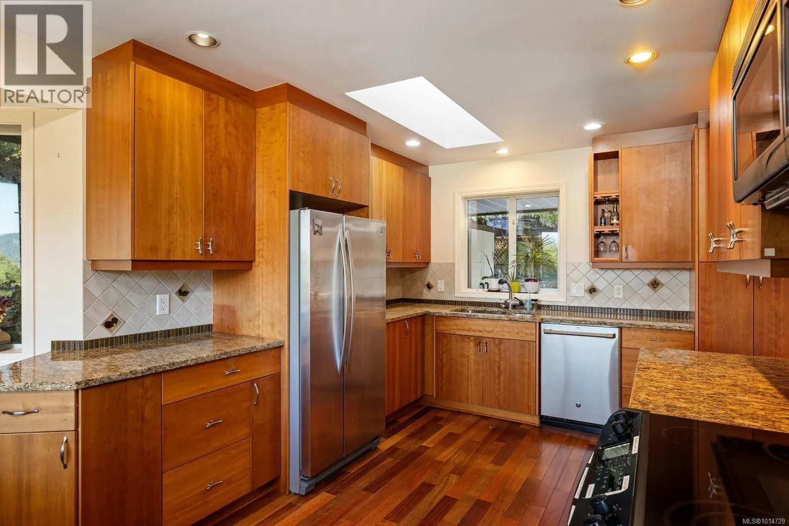 1319 Lands End Rd