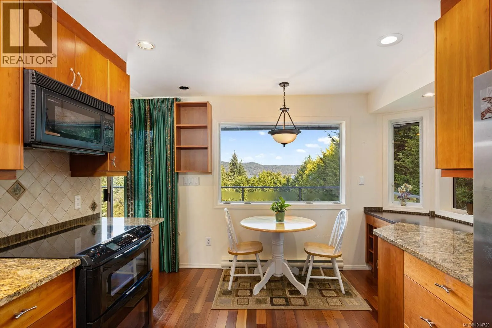1319 Lands End Rd