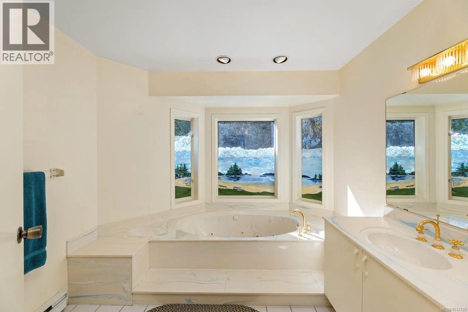 1319 Lands End Rd