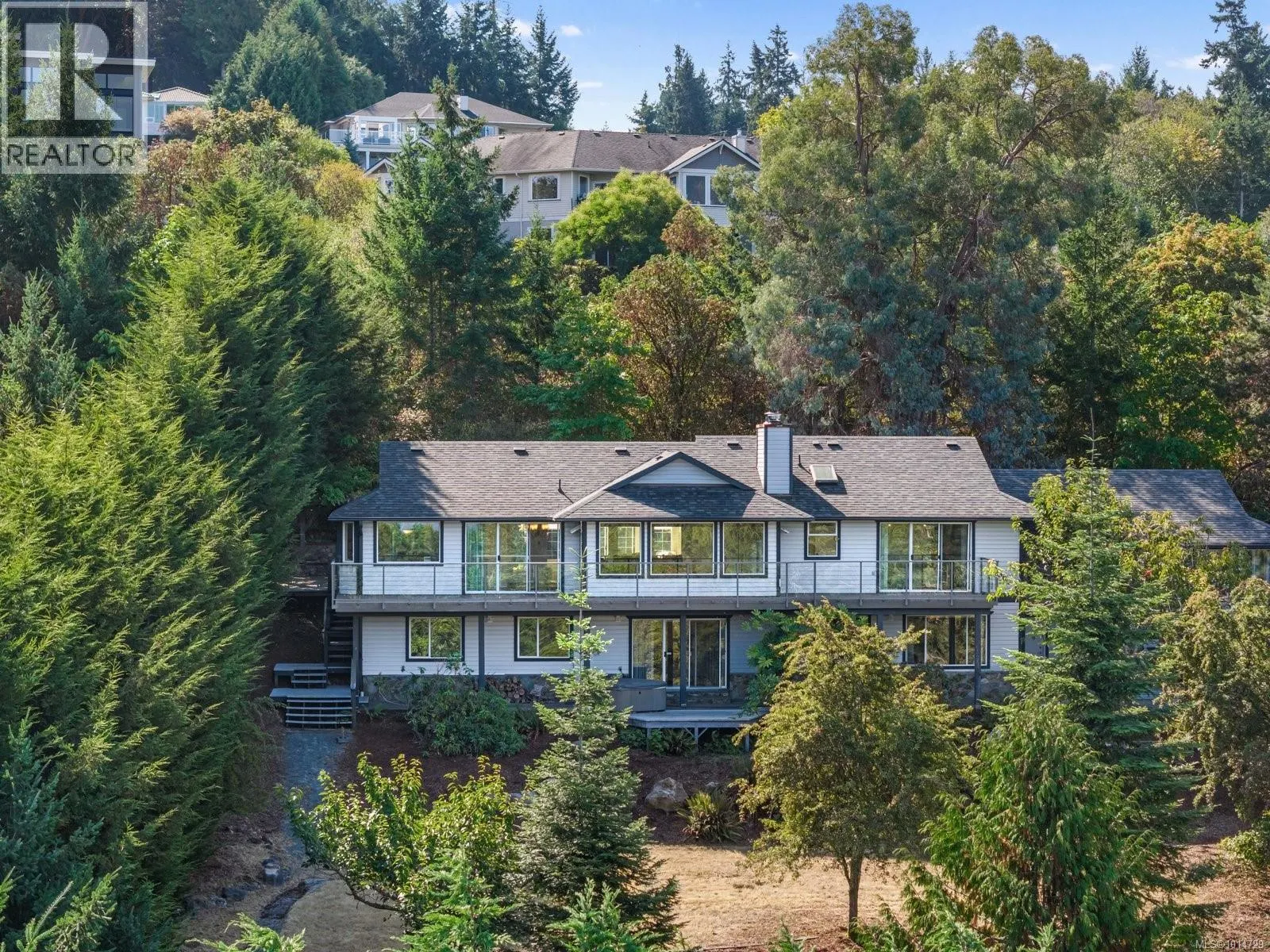 1319 Lands End Rd