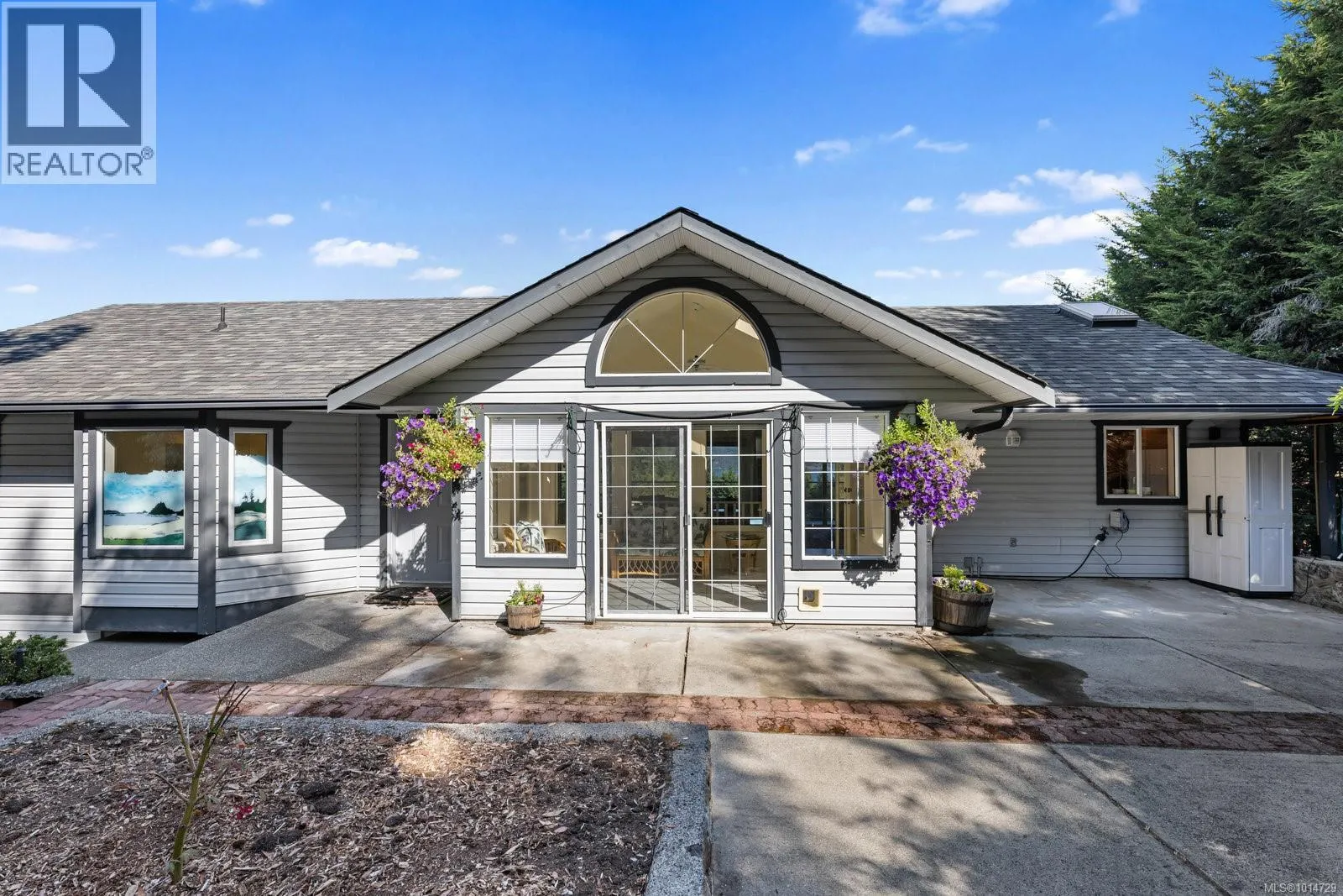 1319 Lands End Rd