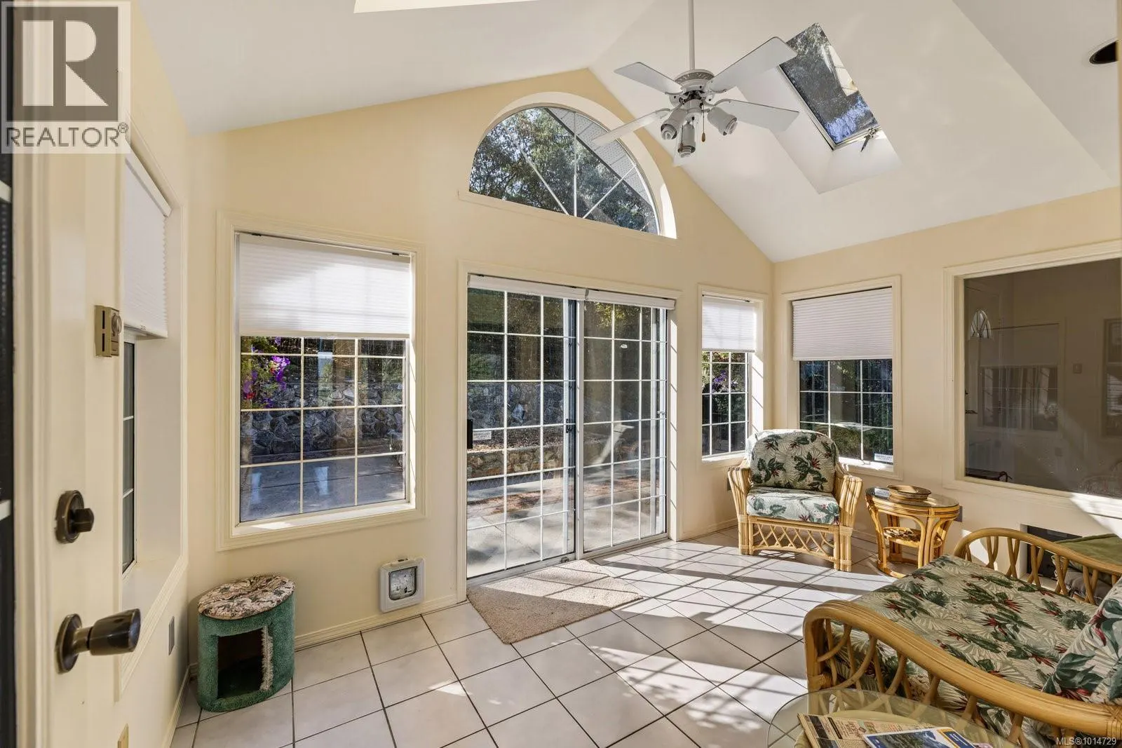 1319 Lands End Rd