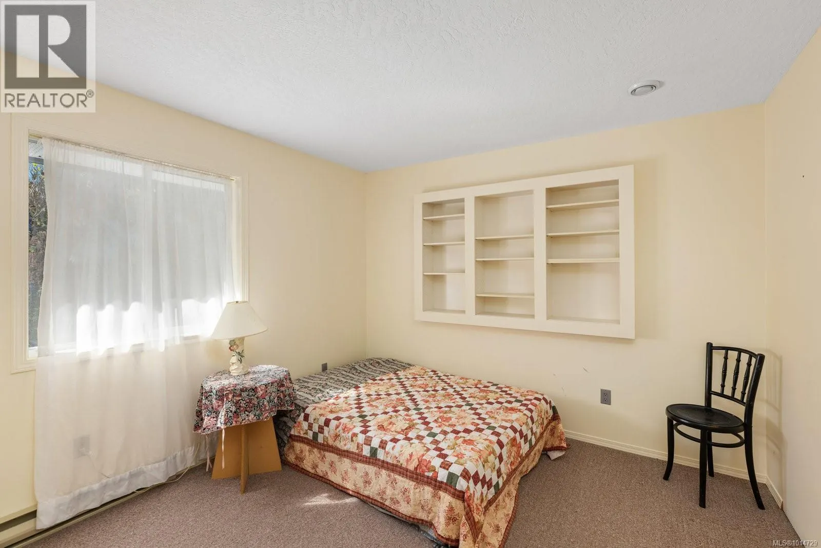 1319 Lands End Rd